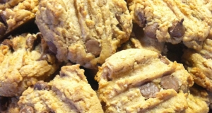 Peanut Butter Oatmeal Cookies from Mazola®