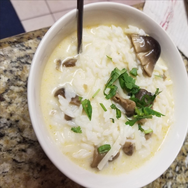 Thai Coconut Soup (Tom Kha Gai)