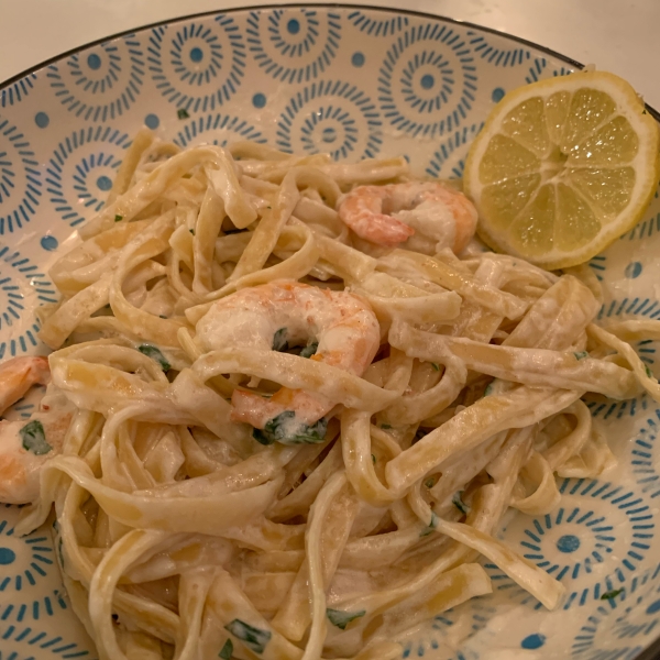 Shrimp Fettuccine Alfredo