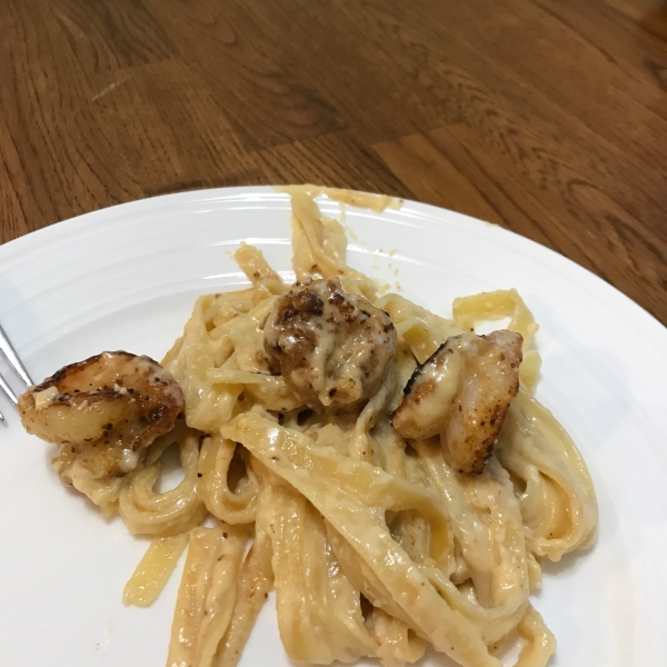 Shrimp Fettuccine Alfredo