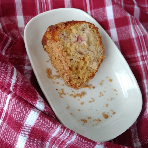 Rhubarb Coffee Cake