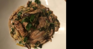 Chicken Thighs with Mushroom-Leek Sauce