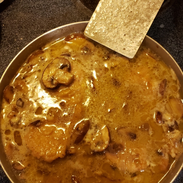 Pork Chops in Sherry-Mushroom Gravy