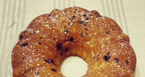 Better-Than-Starbucks Blueberry Pound Cake