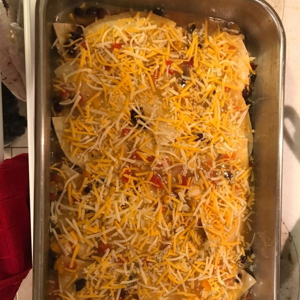 Green Chile Chicken Enchilada Casserole