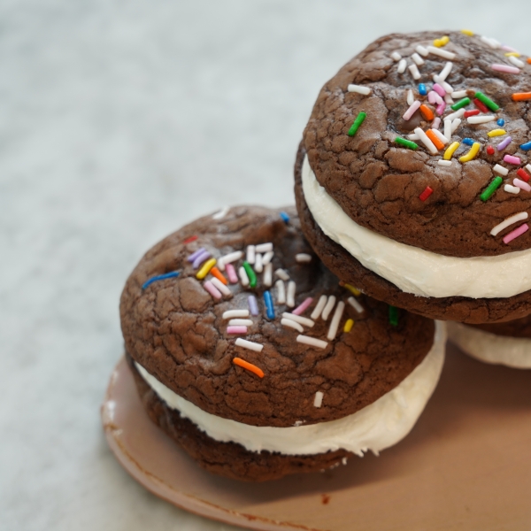 Brownie Cookie Whoopie Pies