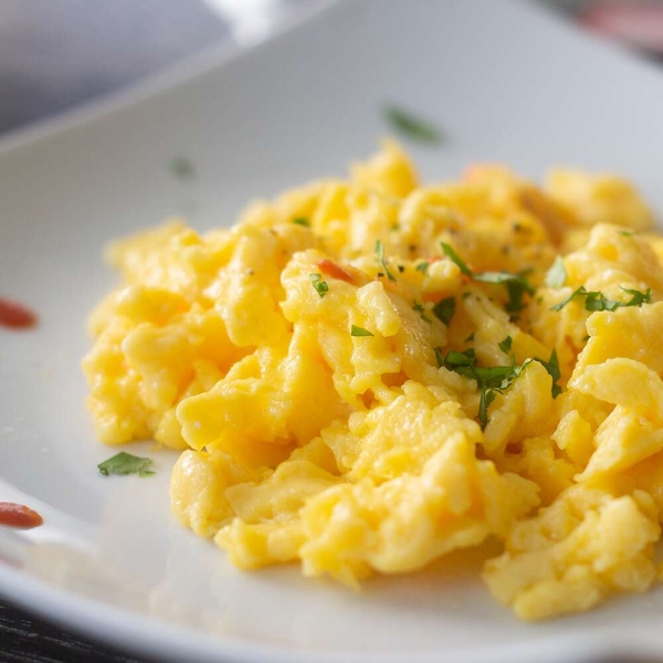 The Secret to Fluffy Scrambled Eggs
