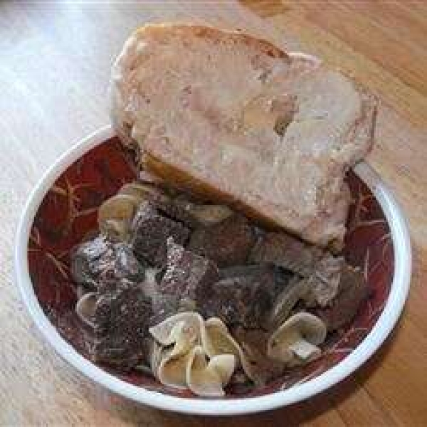 Slow Cooker Venison Stroganoff