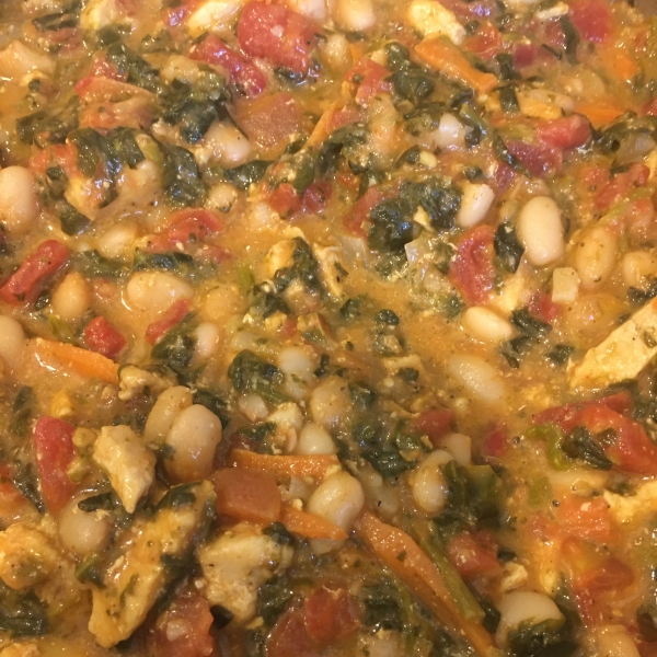 Super Filling Cannellini Bean and Escarole Dish