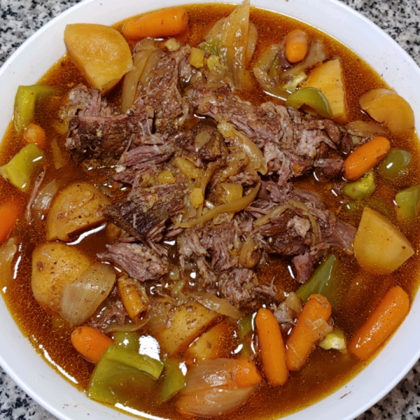 Garlic Top Sirloin Pot Roast