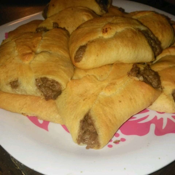 Mini Crescent Roll Burgers