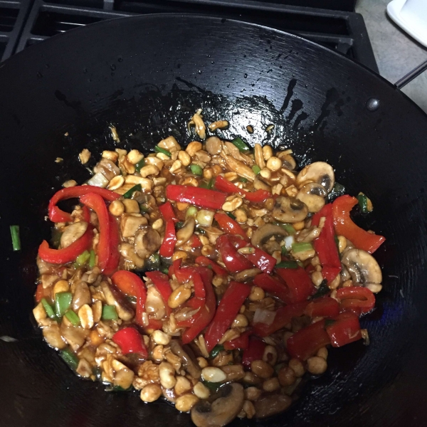 Spicy Peanut Chicken Stir-Fry