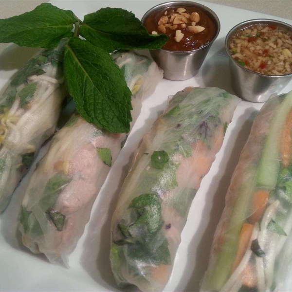 Vietnamese Fresh Spring Rolls