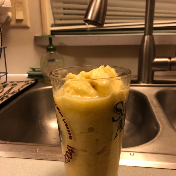 Pineapple and Banana Smoothie
