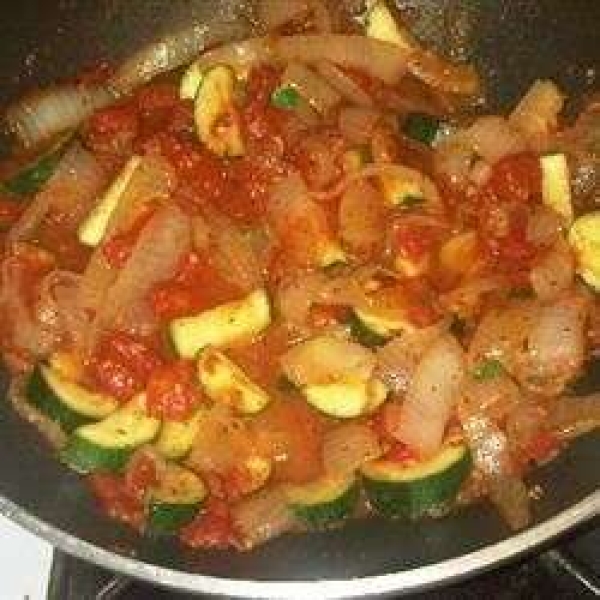 Easy Zucchini Stir-Fry