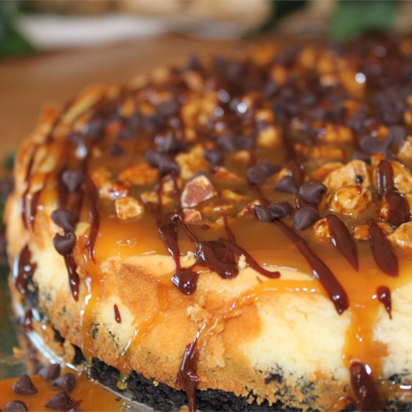 Chocolate Turtles® Cheesecake