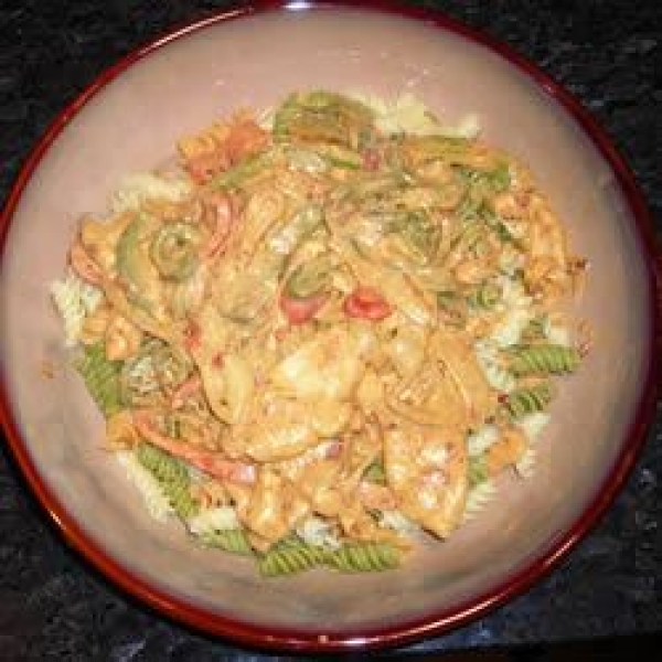 Chicken with Pepper Cheese Sauce