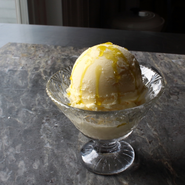 Italian Crema Ice Cream (Gelato alla Crema)