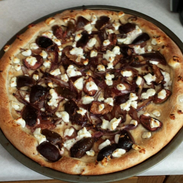 Fig and Goat Cheese Pizza