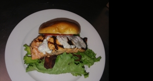 Grilled Salmon Sandwich with Dill Sauce