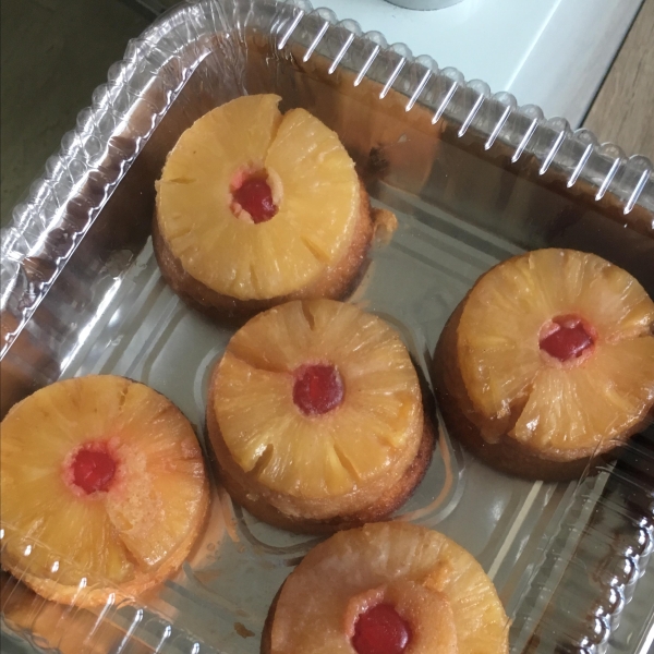 Pineapple Upside-Down Cupcakes