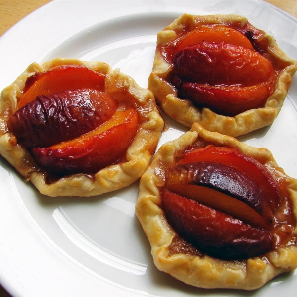 Chef John's Peach Tartlets