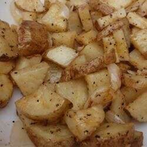 Microwaved Potatoes Lyonnaise