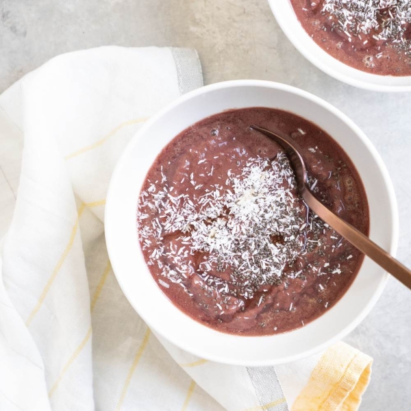 Paleo and Vegan Tropical Acai Bowl for Two