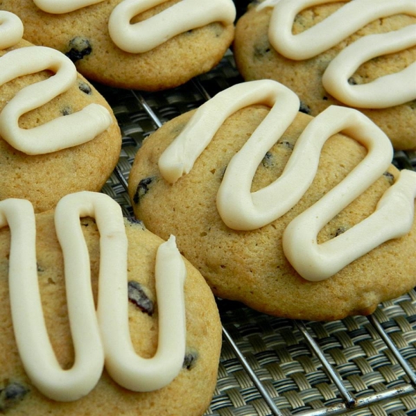 Currant Nut Drop Cookies