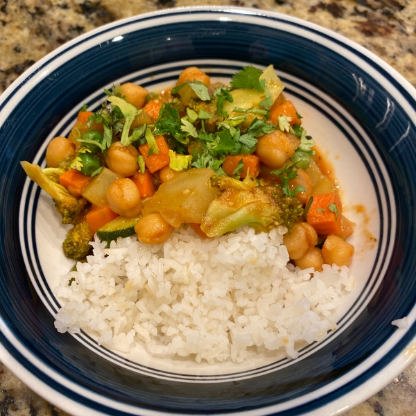 Crazy Creamy Chickpea Curry