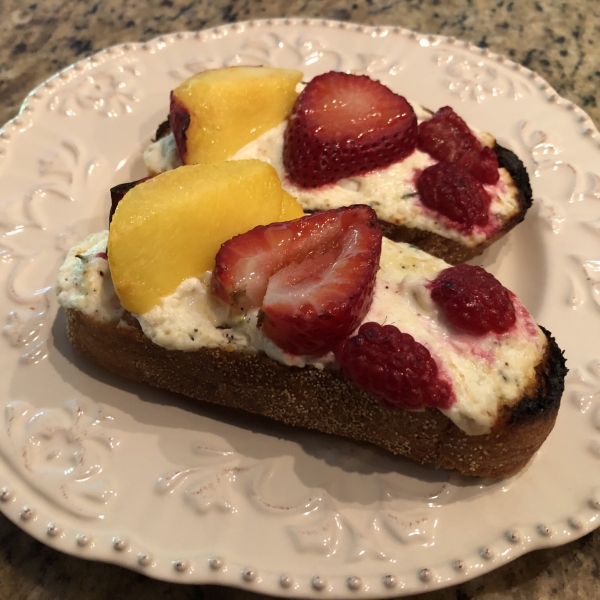 Peach and Goat Cheese Tartine