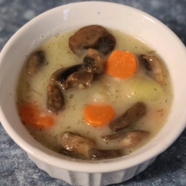 Russian Mushroom and Potato Soup