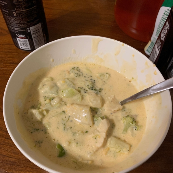 Low-Carb Cream of Broccoli Soup