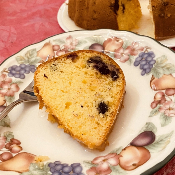 Easy Lemon-Blueberry Bundt Cake