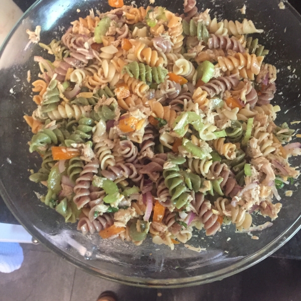 Tuna Souvlaki Pasta Salad