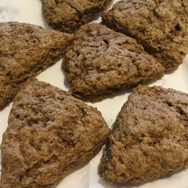 Vegan Gingerbread Scones