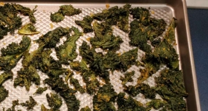 Cheesy Kale Chips