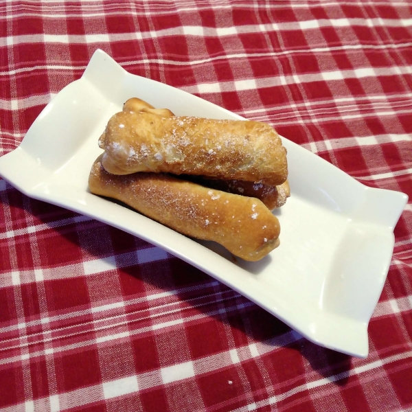 Air Fryer Nutella®-Stuffed Pastry