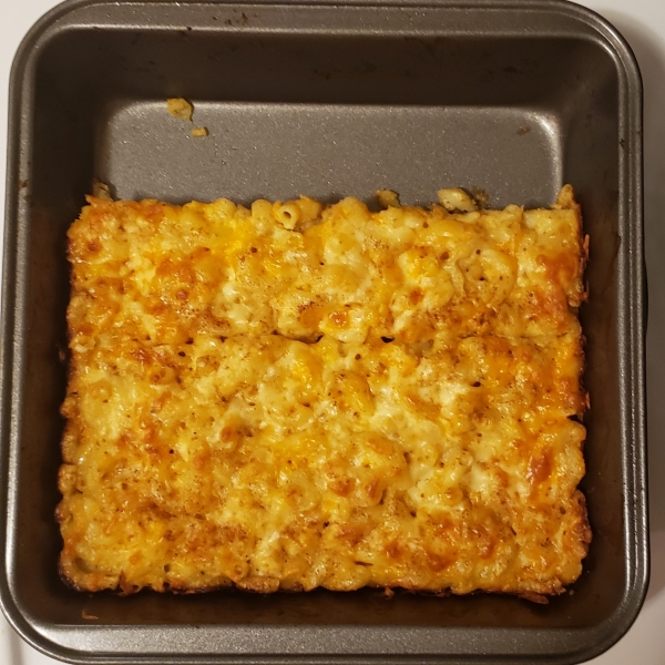 Southern Macaroni and Cheese Pie