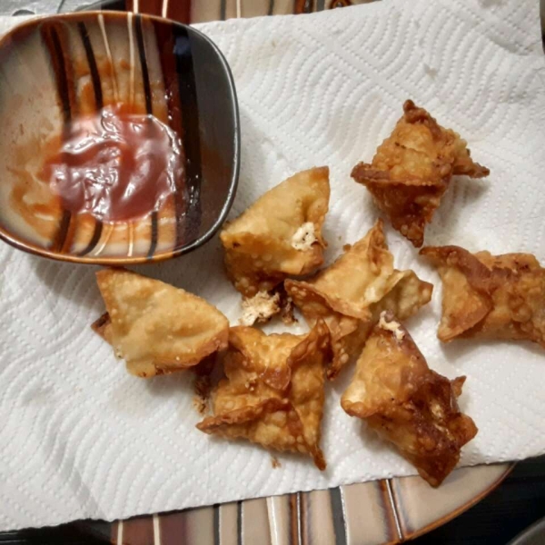 Chef John's Crab Rangoon