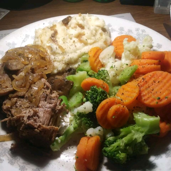 Mushroom Slow Cooker Roast Beef