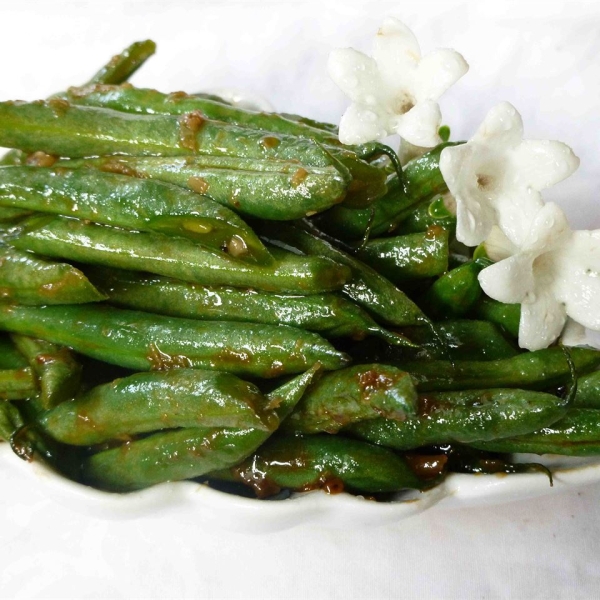 Asian-Inspired Green Bean Salad