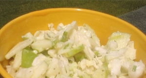 Tangy Ranch Apple Slaw