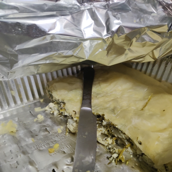 Spanakopita (Greek Spinach Pie)