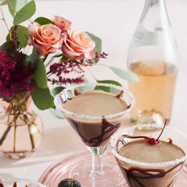 Easy Chocolate Martinis for Two