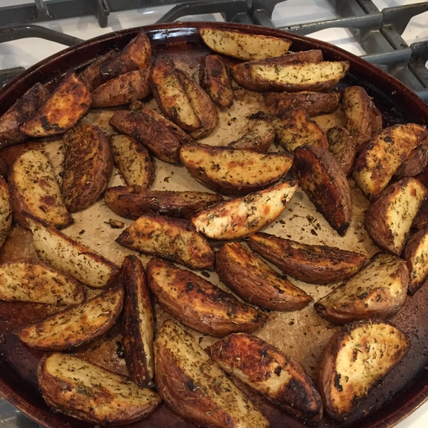 Herby Roasted Potato Wedges