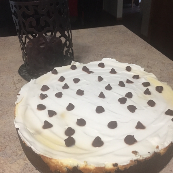 Chocolate Chip Cookie Dough Cheesecake