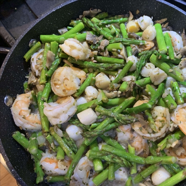 Shrimp and Scallop Stir-Fry