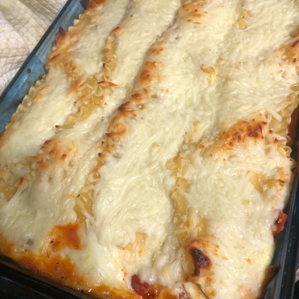 Grandma's Best Ever Sour Cream Lasagna
