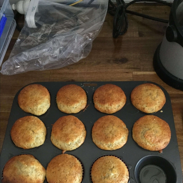 Easy Lemon Poppy Seed Muffins